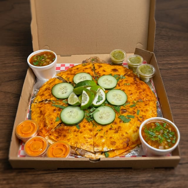 Pizza Birria.